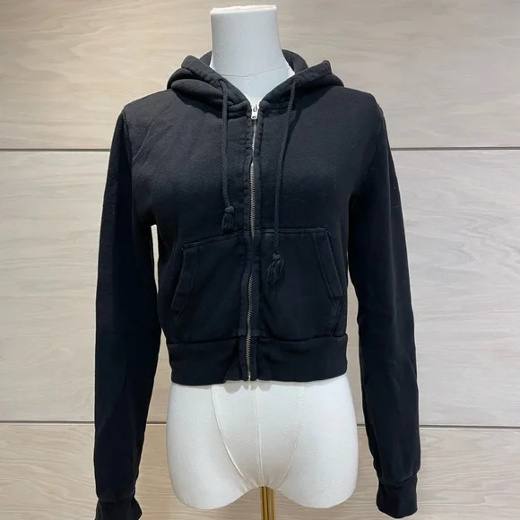 Brandy Melville Black Zip-Up Hoodie - Picture 2 of 5
